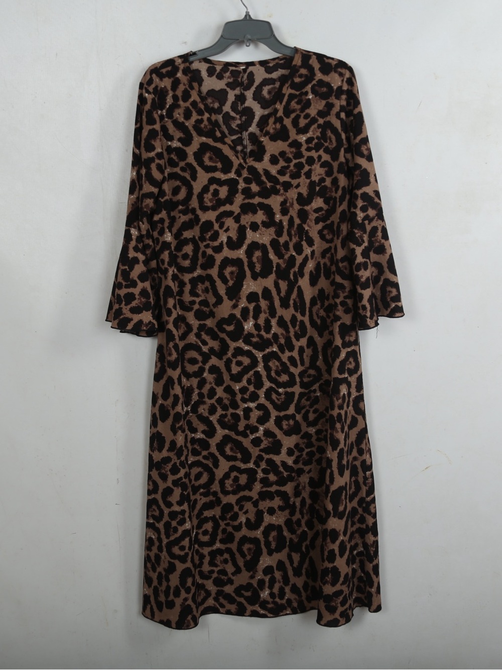 Leopard Print Long Sleeve V-Neck Dress in Brown